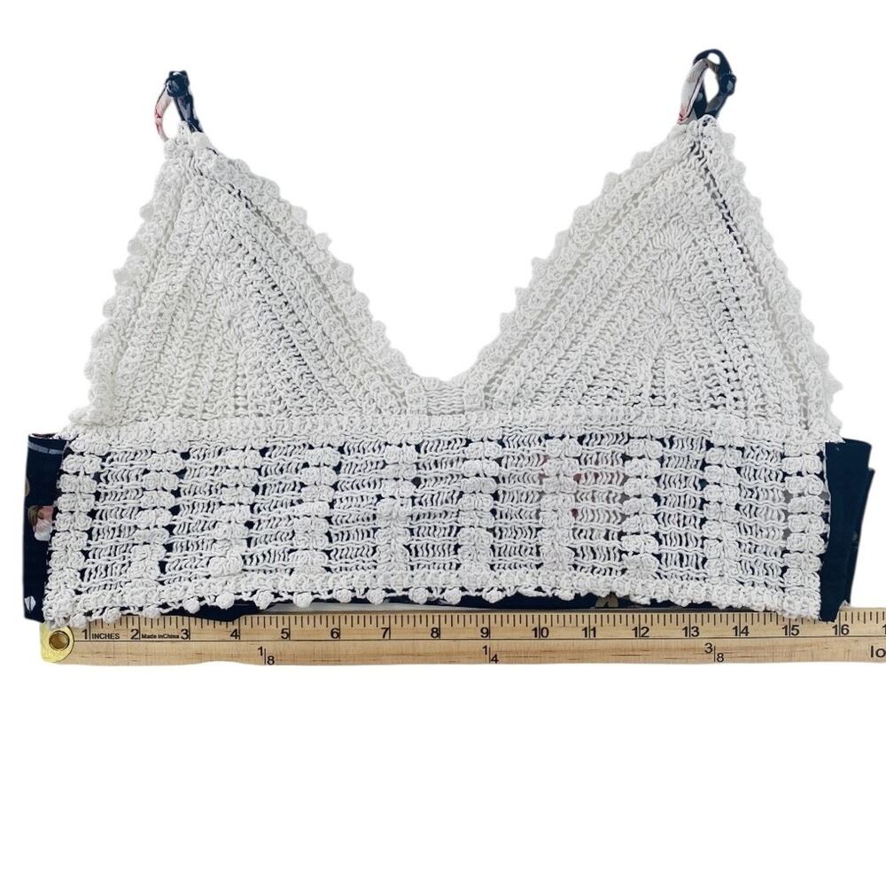SHEIN Crochet Halter Top Womens Large Boho Floral Festival Hippie Tie Back Beach - Picture 6 of 10